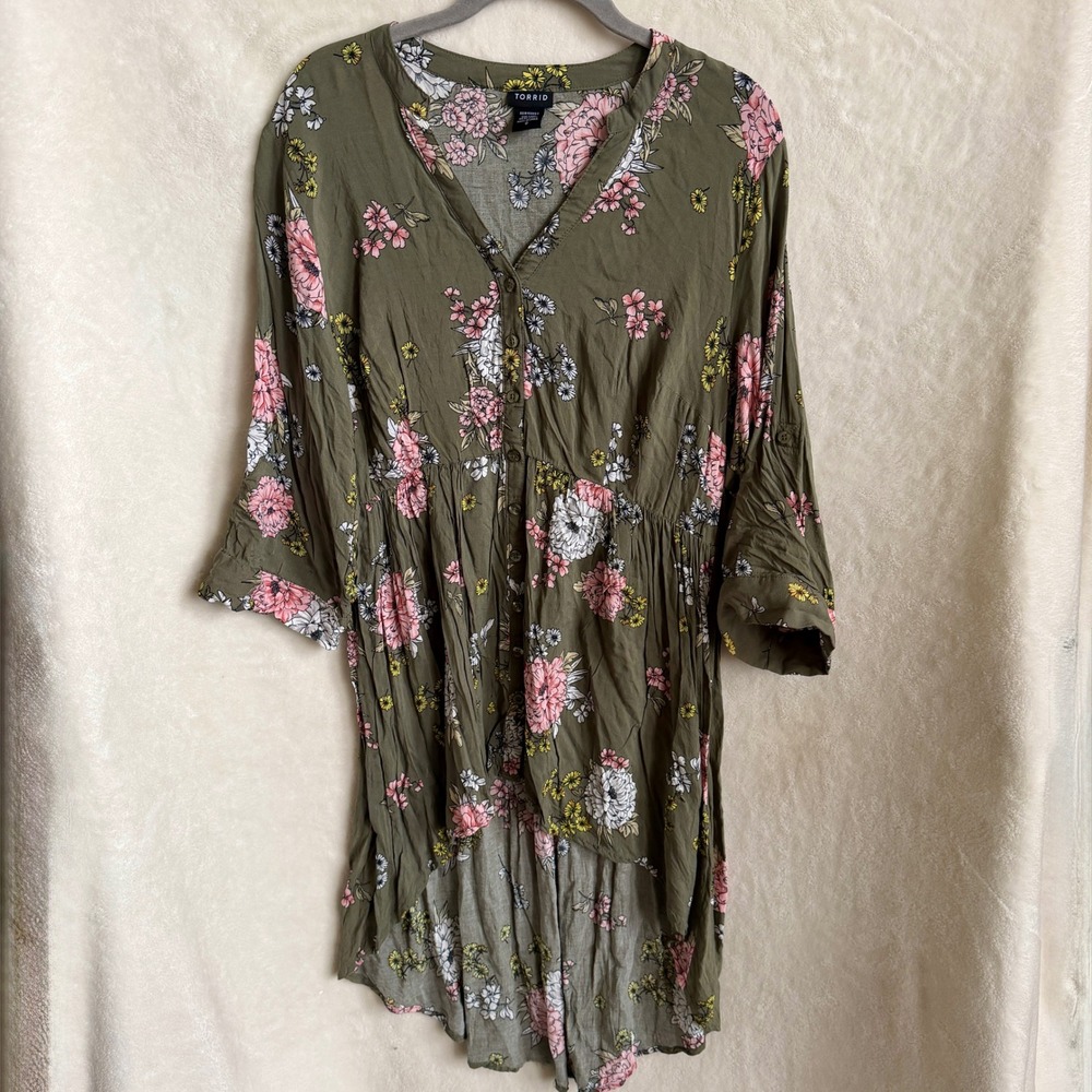 Torrid Womens Plus Olive Green Floral Button Front Babydoll Top High Low Sz 0